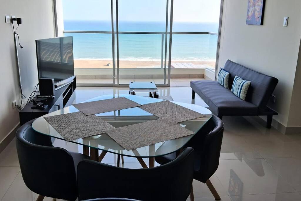 Apartamento De Estreno Con Balcon Frente Al Mar. Lima Kültér fotó
